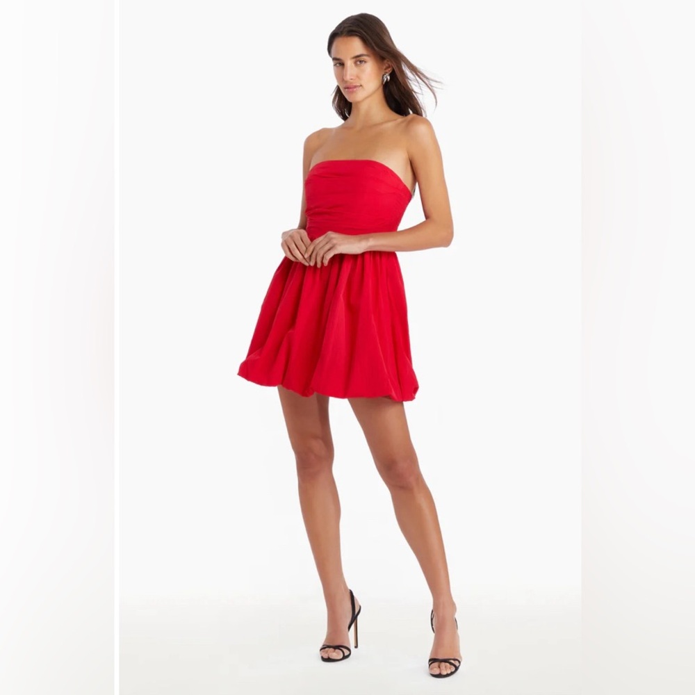 NEW AMANDA UPRICHARD Oscar dress in red